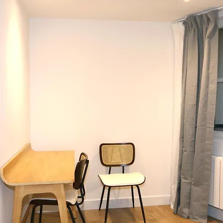 Piso De 3 Frente A La Catedral * Bilbao