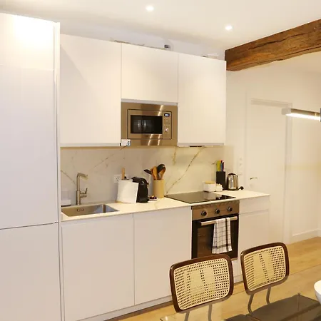 Daire Piso De 3 Frente A La Catedral *