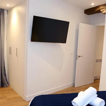 Daire Piso De 3 Frente A La Catedral *