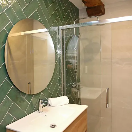 Piso De 3 Frente A La Catedral Daire