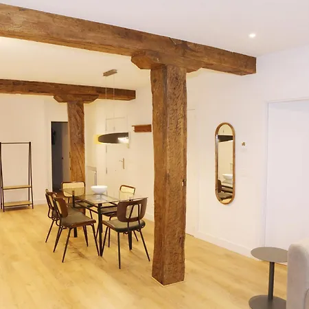 Piso De 3 Frente A La Catedral * بلباو