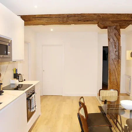 Piso De 3 Frente A La Catedral بلباو