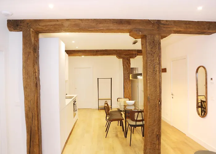 Piso De 3 Frente A La Catedral Lejlighed *