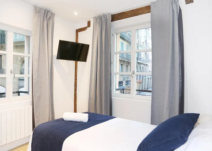 Lejlighed Piso De 3 Frente A La Catedral *