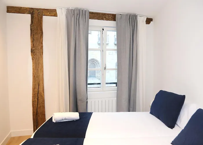 Piso De 3 Frente A La Catedral Lejlighed