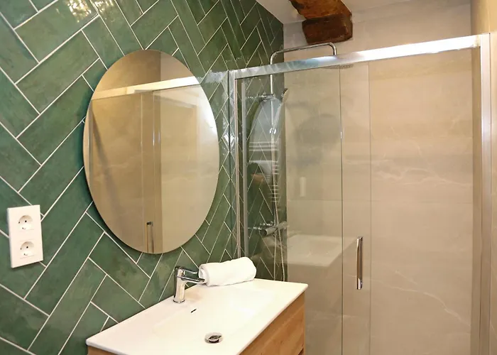 Piso De 3 Frente A La Catedral Appartamento