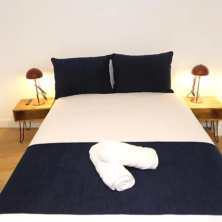 Piso De 3 Frente A La Catedral Apartment