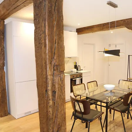 Apartment Piso De 3 Frente A La Catedral