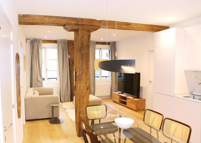 Apartment Piso De 3 Frente A La Catedral