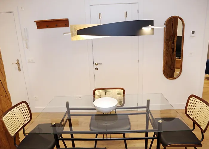 Piso De 3 Frente A La Catedral Apartment *